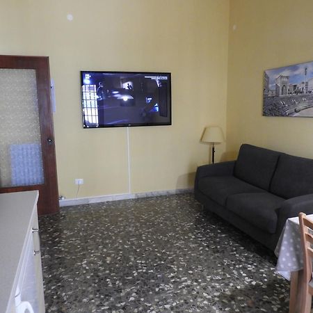 Oleandro E Glicine Apartamento Lecce Exterior foto