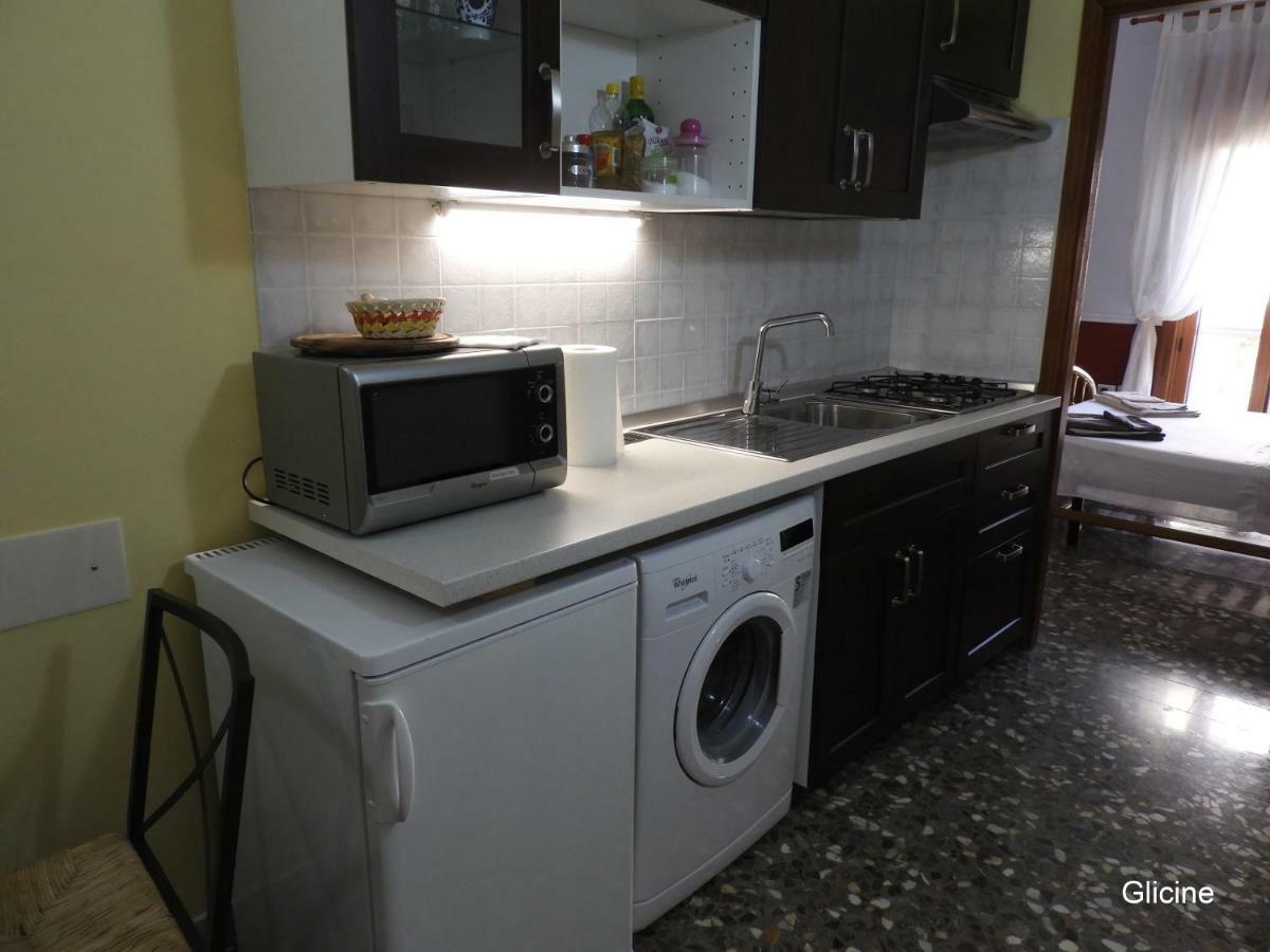 Oleandro E Glicine Apartamento Lecce Exterior foto