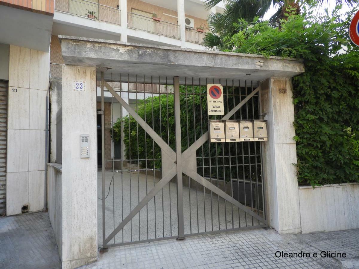 Oleandro E Glicine Apartamento Lecce Exterior foto