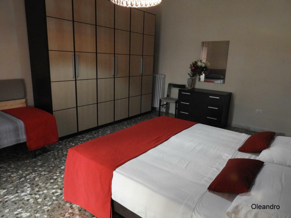 Oleandro E Glicine Apartamento Lecce Exterior foto